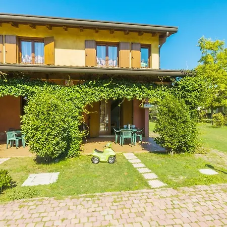 Borgo Stella Marina Апартаменты *
