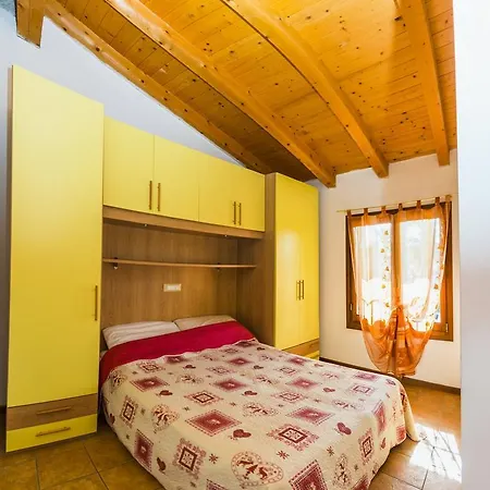 Borgo Stella Marina * ביביונה